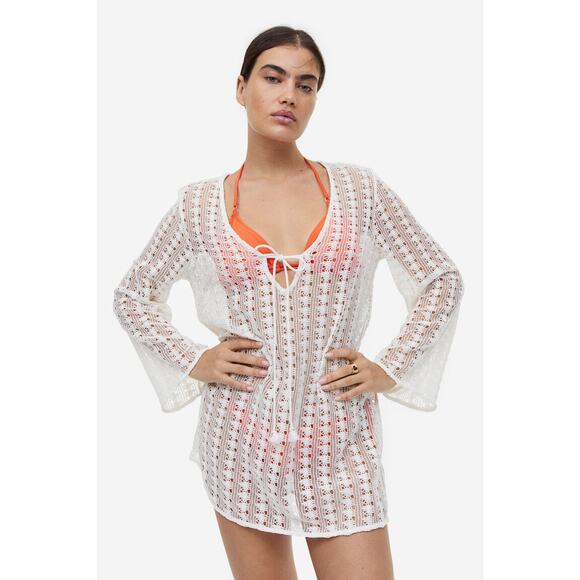 H&M White Crochet Knit Deep V Tie Long Sleeve Beach Cover Up Mini Dress Size M - Picture 1 of 7